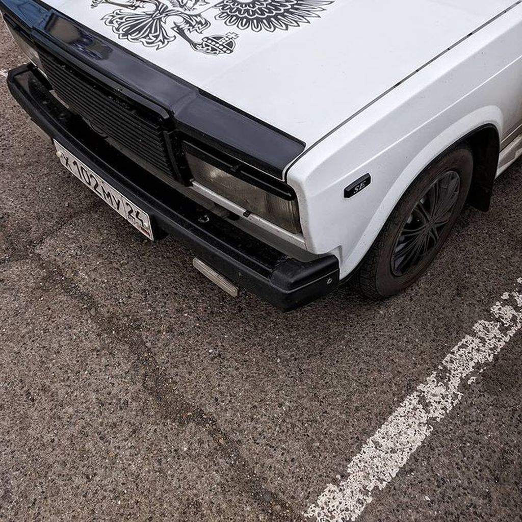 «1346». Фотоколлекция колоритных «Жигулей» — самого массового советского автомобиля,  — discours.io