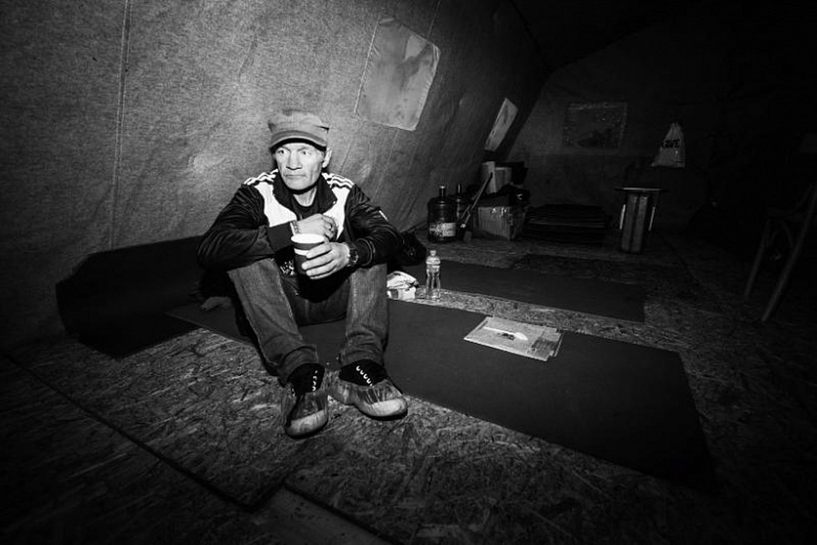 Чтобы стать волонтёром ночлежки, нужно заполнить анкету на сайте homeless.ru. Помогать можно и удалённо, если вы, например, программист, фотограф, юрист / Фото: Ночлежка Чтобы стать волонтёром ночлежки, нужно заполнить анкету на сайте homeless.ru. Помогать можно и удалённо, если вы, например, программист, фотограф, юрист / Фото: Ночлежка