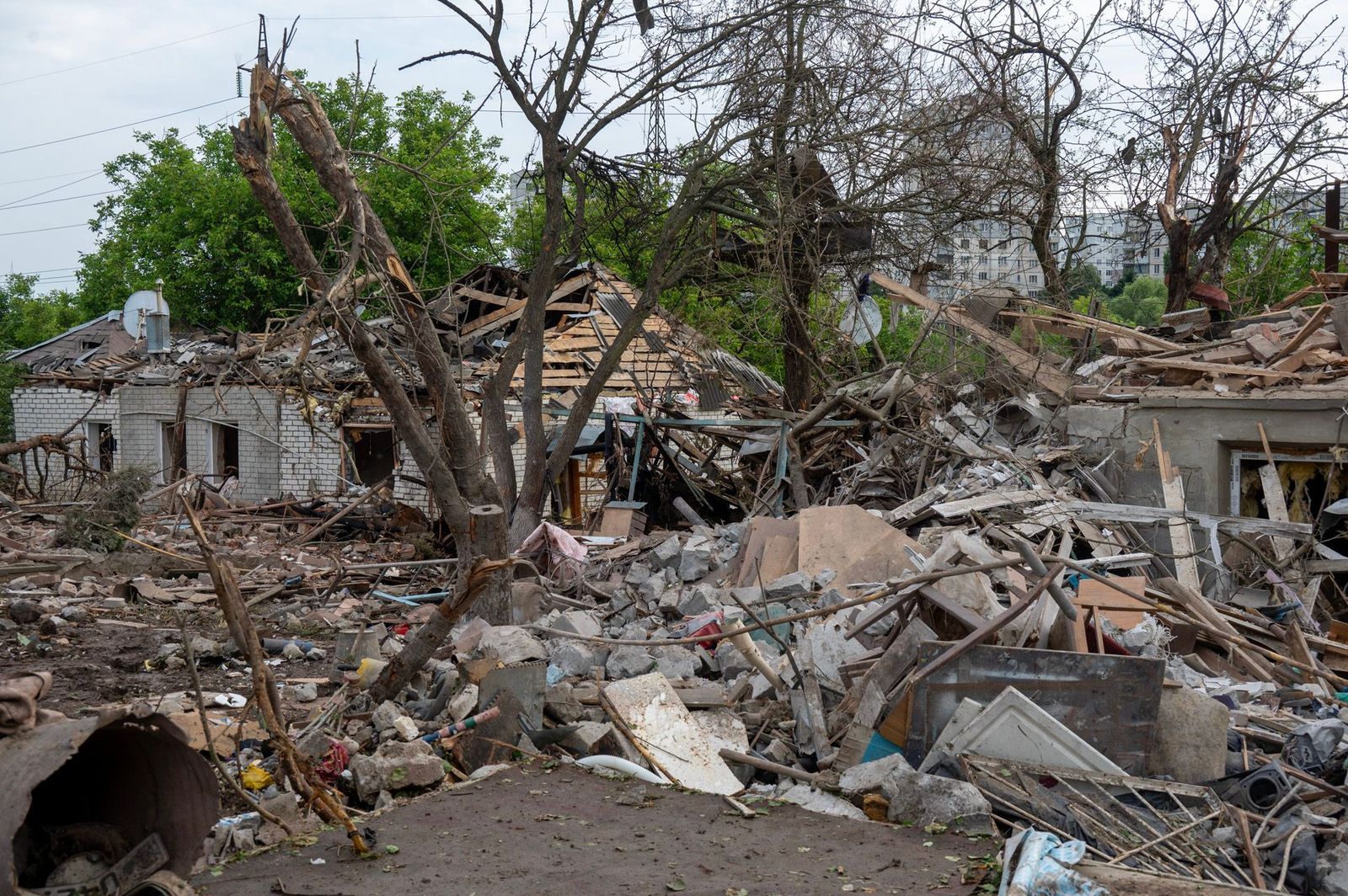 Последствия российского авиаудара по Харькову. 23 июня / Anadolu / Getty Images