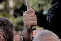 Протесты в Ереване против сдачи Нагорного Карабаха. Фоторепортаж с места событий,  — миниатюра