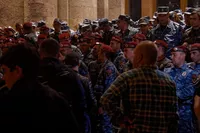 Протесты в Ереване против сдачи Нагорного Карабаха. Фоторепортаж с места событий,  — миниатюра