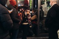 «Мне не всё равно»: фоторепортаж с антикоррупционного митинга в Москве,  — миниатюра