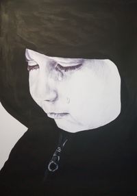 Back to black: тревога, испуг, скорбь и стойкость в гиперреалистичных портретах жителей Украины,  — миниатюра